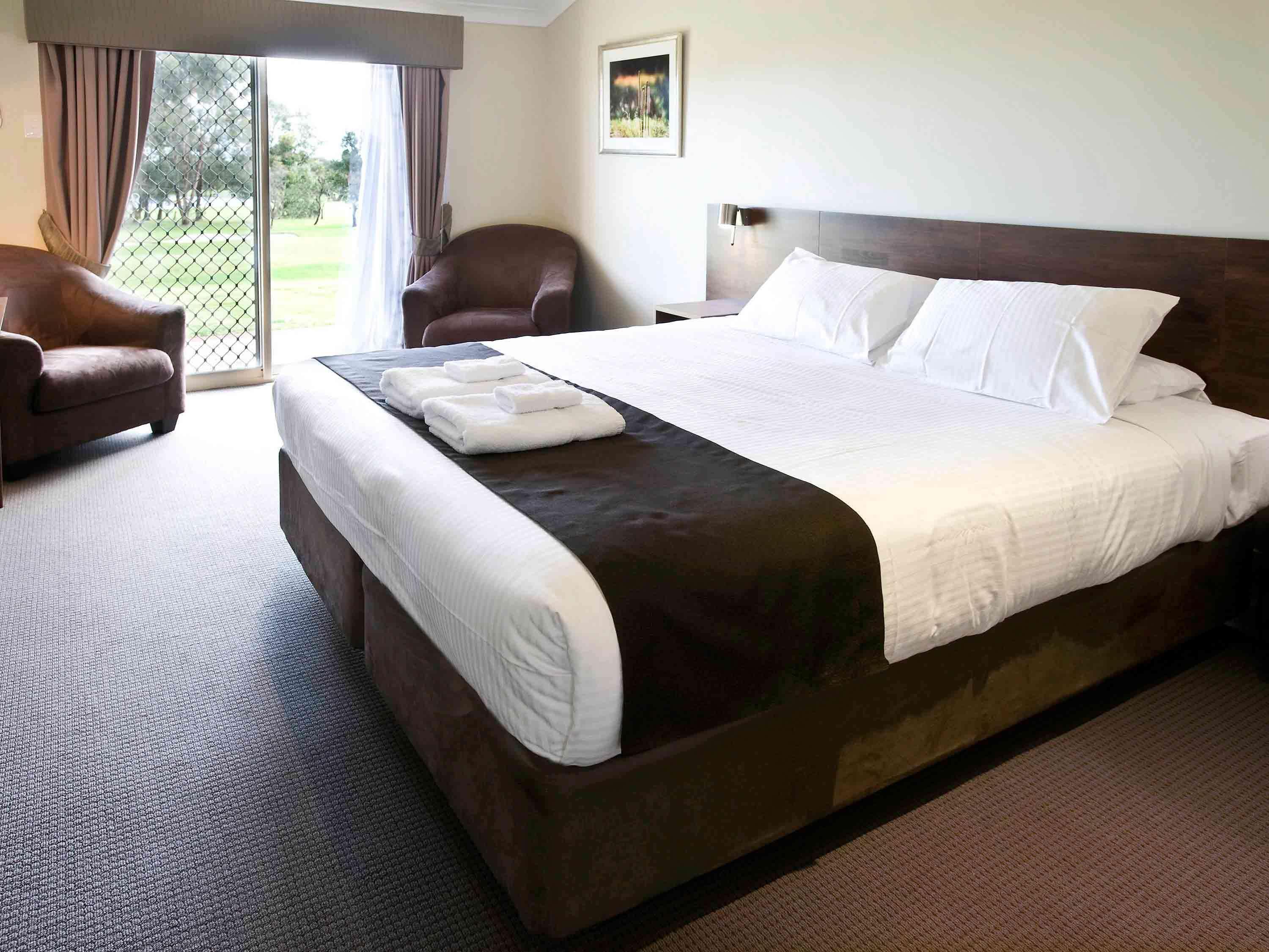Mercure Bunbury Sanctuary Golf Resort Екстер'єр фото